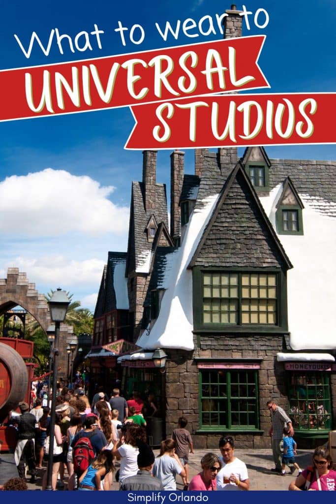 what to wear to universal studios Orlando - Wizarding World houses with snow on top