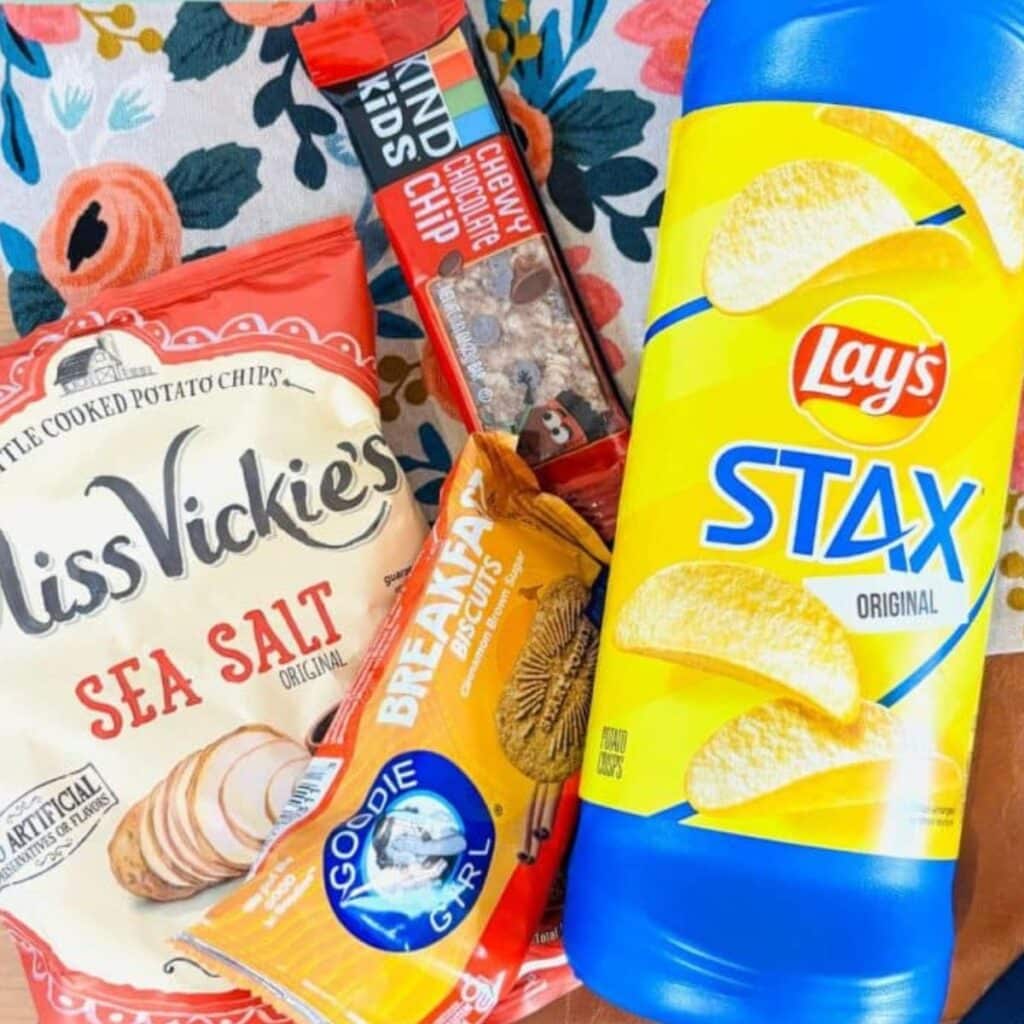 Kind bar, Lay's Stax chips, breakfast biscuits, sea salt chips,