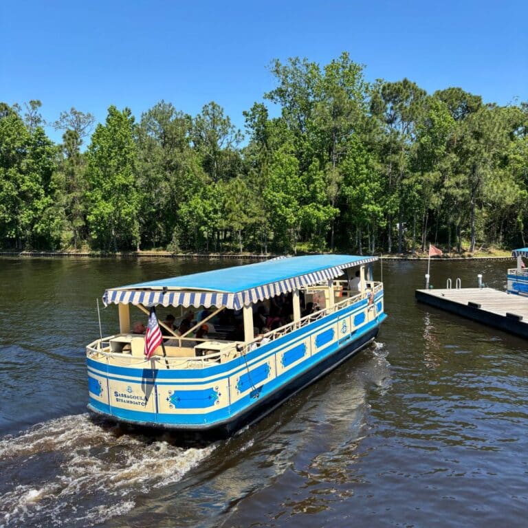 sassagoula ferry boat - Disney Springs boat to Port Orleans resort