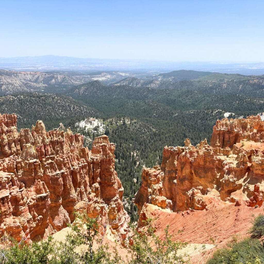 red canyon Hoodoos at Bryce Canyon National Park