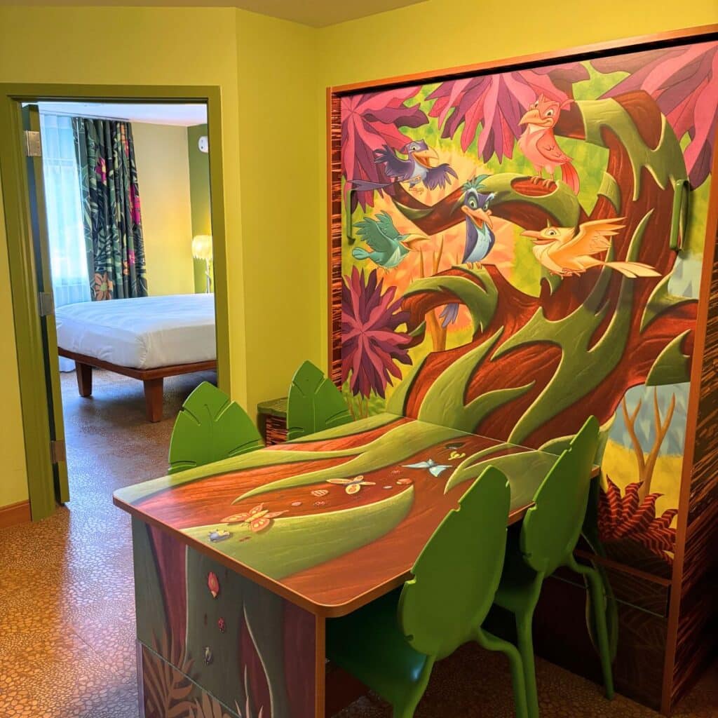 pull out bed - table Art of Animation Resort